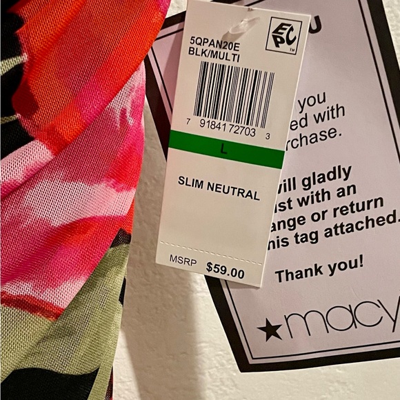 Floral Off-Shoulder Dress - Picture 7 of 9